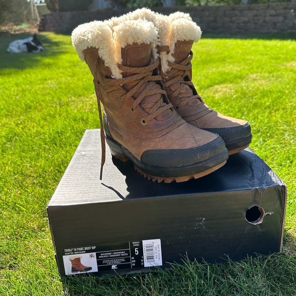 Sorel waterproof Tivoli IV Parc boot